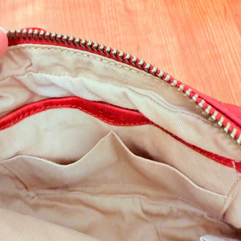 Lucky Brand Kyle Fringed Red Crossbody - Picture 8 of 10
